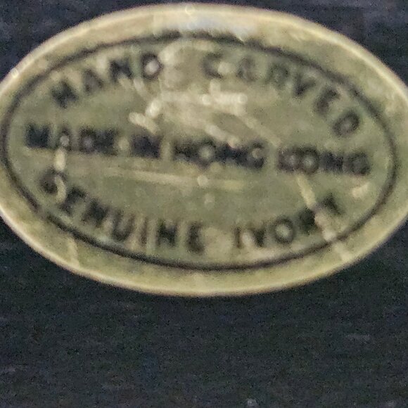 Vintage Small Carved Genuine Ivory Figure on Black Wood Stand, Made in Hong Kong - Picture 7 of 9